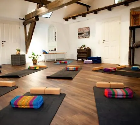 Insel-land-hotel Michaelsen -boutique Hotel- Im Ostland Mit Yoga U Sauna 3*