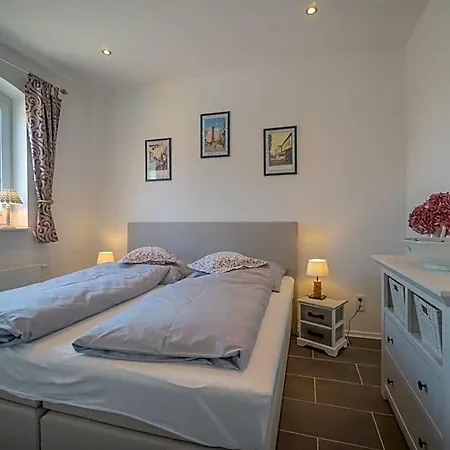 Insel-land-hotel Michaelsen -boutique Hotel- Im Ostland Mit Yoga U Sauna 3*