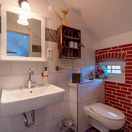 فندق Insel-land-hotel Michaelsen -boutique Hotel- Im Ostland Mit Yoga U Sauna بوركم