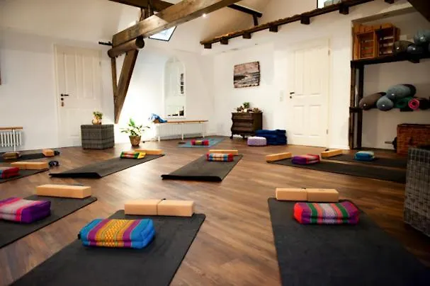 Insel-land-hotel Michaelsen -boutique Hotel- Im Ostland Mit Yoga U Sauna 3*